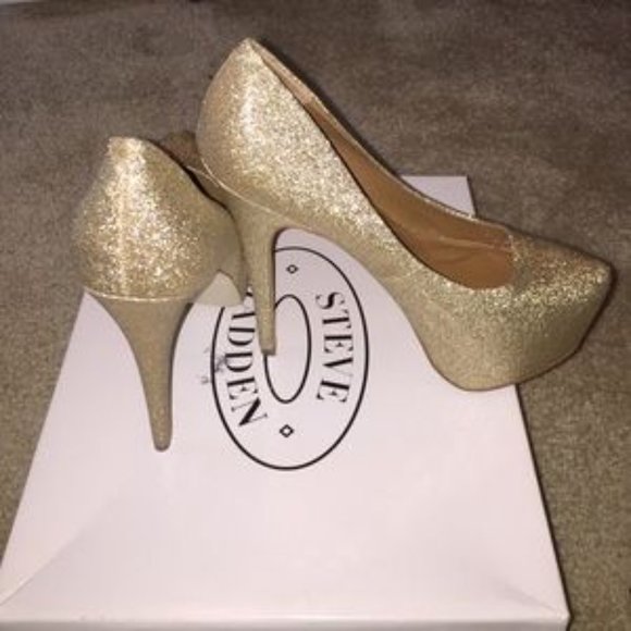 Steve Madden Dejavu Gold Glitter - Picture 5 of 7